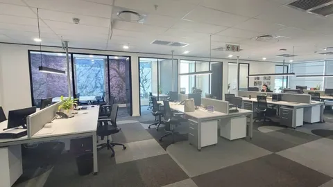 Oxford Parks, 8 Parks Blvd, Rosebank